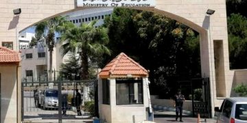 لجنة التربية في “العمل الإسلامي” تدعو لمعالجة نقص الكوادر  التدريسية وتحذر من استمرار إغلاق المدارس الخاصة