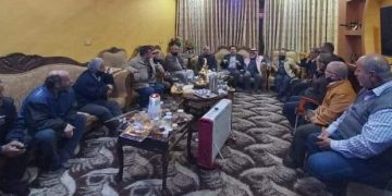 النائبان عن كتلة الإصلاح فريحات ومشوقة يلتقيان عددا من وجهاء منطقة صويلح