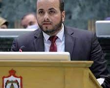 النائب حسن الرياطي يسأل الحكومة عن يافطات كتب عليها كلمات توراتية في عمان