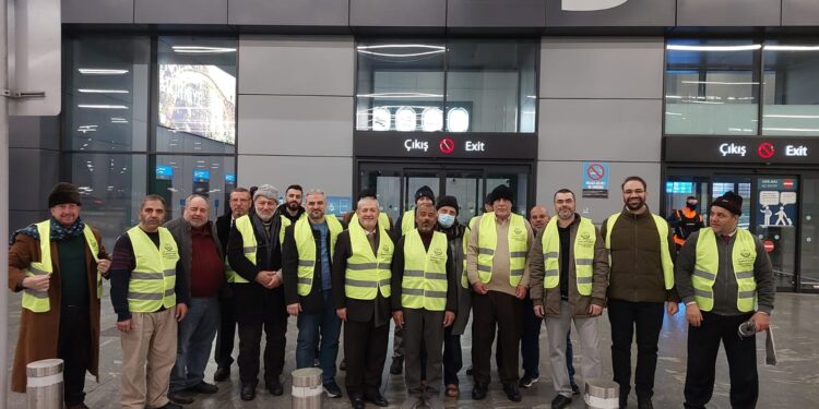 وفد طبي من “العمل الإسلامي” يشارك في جهود الإغاثة لمتضرري الزلزال في تركيا وسوريا